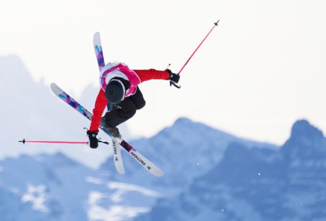 星空体育官方网站-【冬奥100天】中国新突破点 谷爱凌领衔集团式冲牌