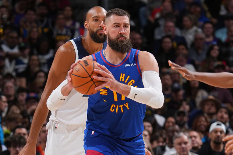 星空体育首页-心态已经完全变了,掘金替补中锋甚至给人一种在场上摆烂的感觉?